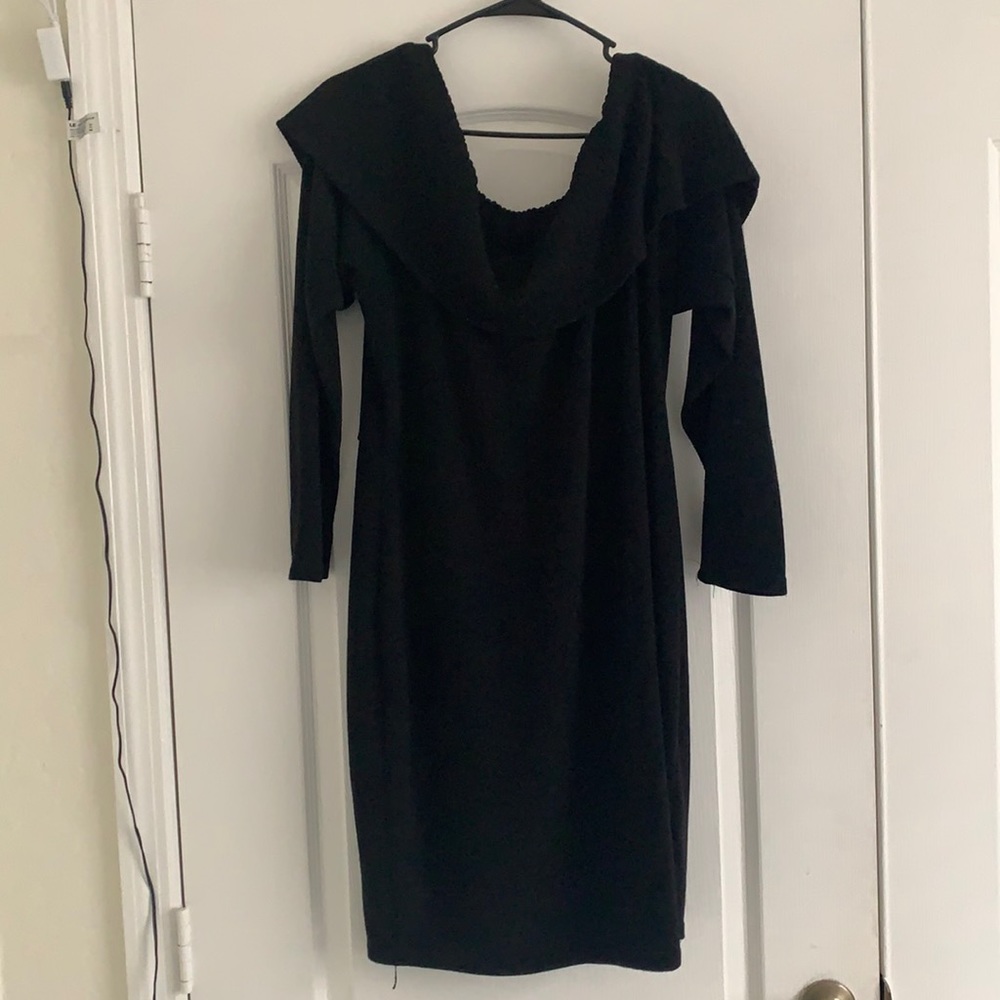 Black cotton dress